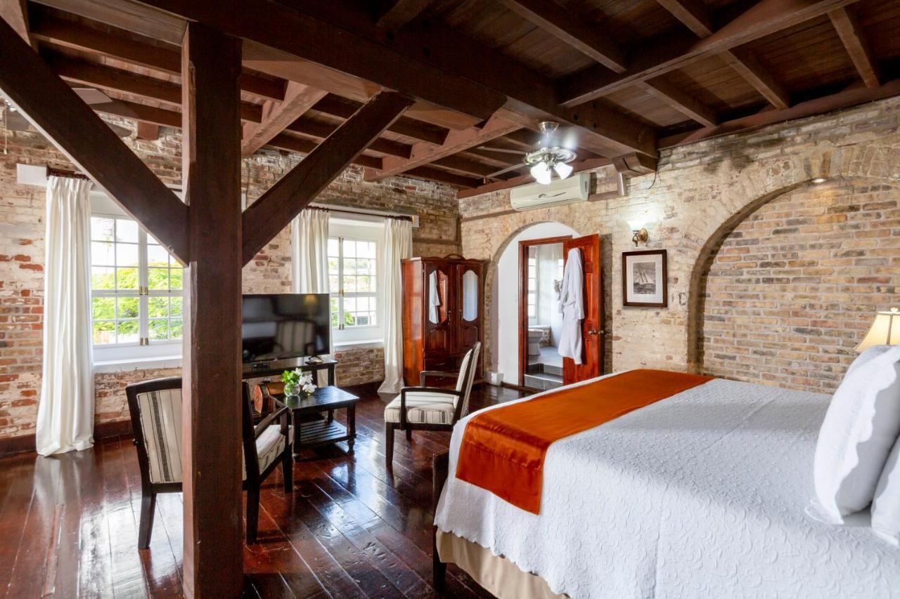Copper And Lumber Store Hotel English Harbour Luaran gambar